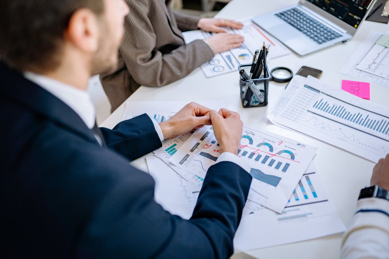 الاستشارات المالية العامة
